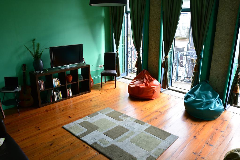 Alma Porto Hostel Екстериор снимка